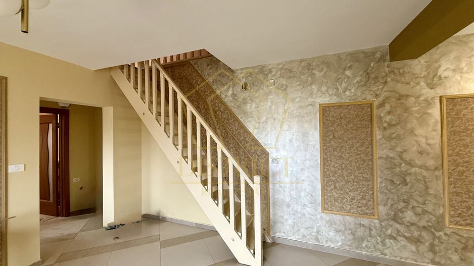 Apartament cu 2 camere renovat complet  |  Dambovita - Poză 4