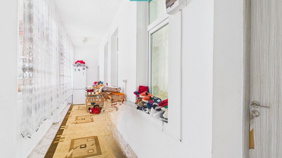 Două case, curte mare, lângă Castelul Huniazilor - Poză 26