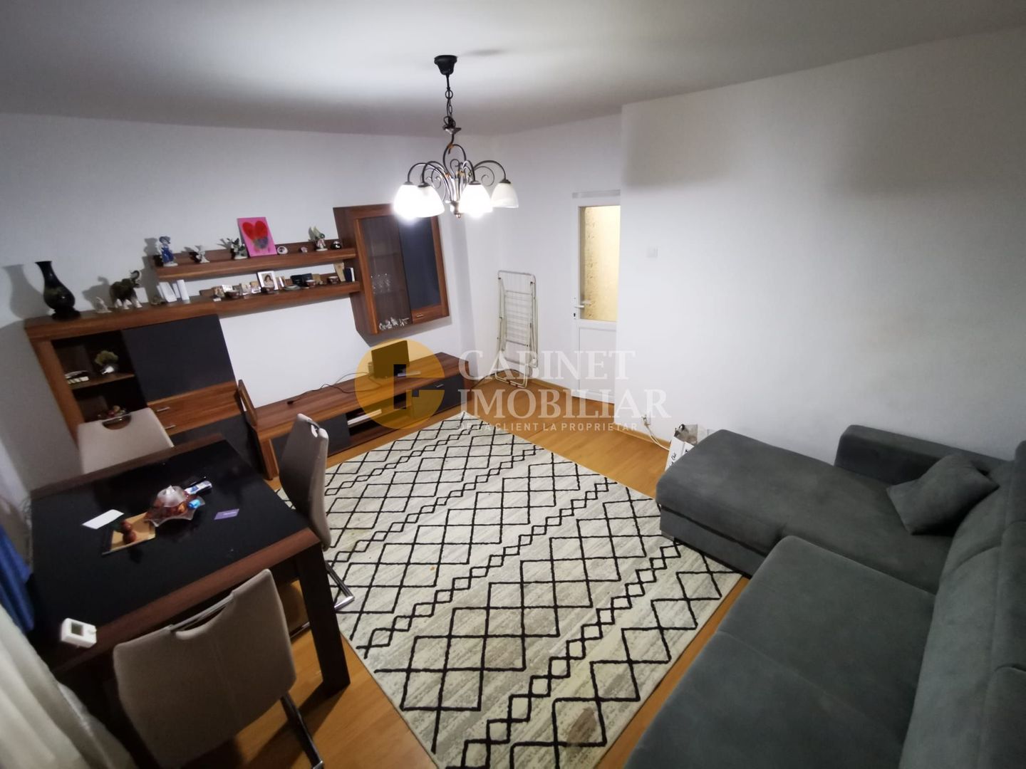 Apartament 2 cam, 50mp | Renovat | Parter înalt | Beci propriu | Lunca Cetatuii - Poză 1