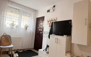 Casă cochetă intr-o zonă centrală foarte apreciata din Oradea - Poză 20