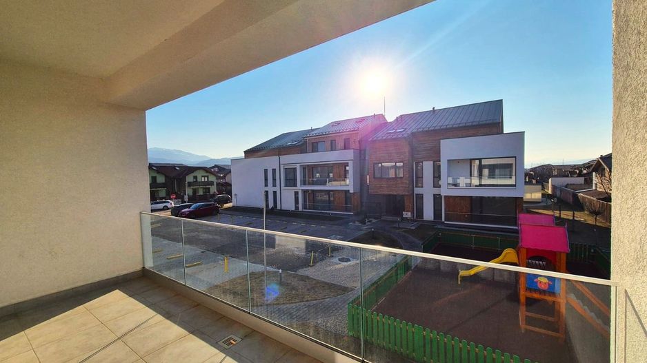 La PRIMA  închiriere, apartament spatios, într-o zonă de case,, loc parcare, - Poză 22