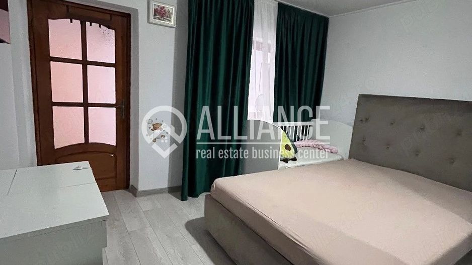 Casa la sol 4 camere,  Cartier Palas Constanța ( cod 12 ) - Poză 4