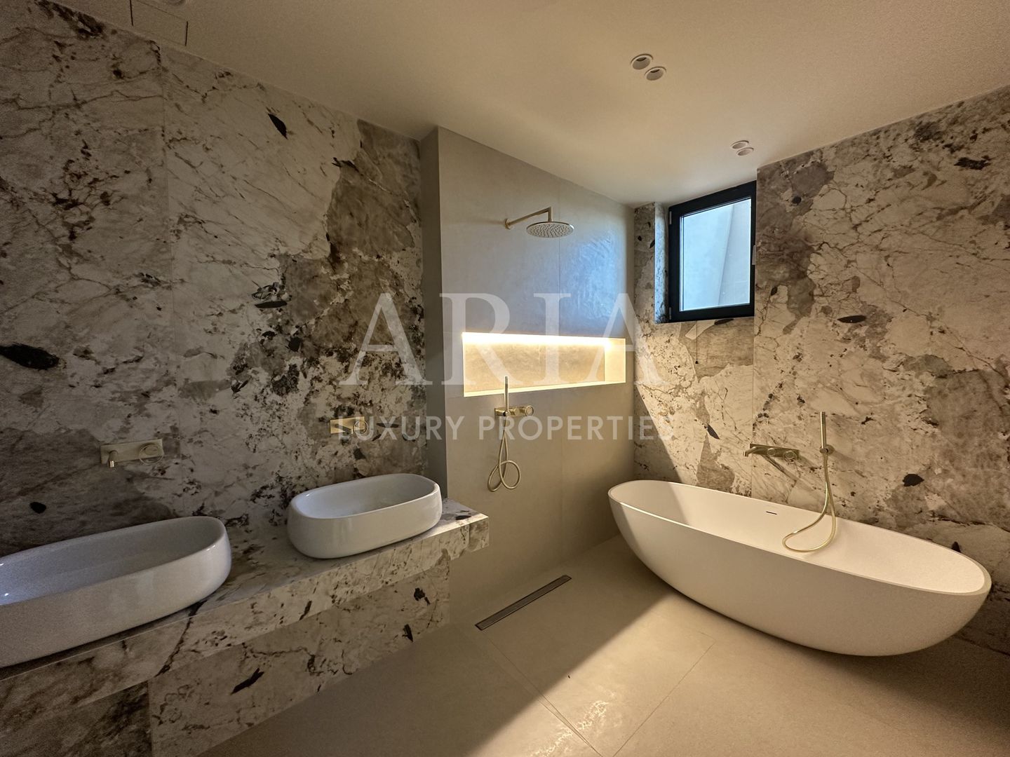 VILLA INDIVIDUALA - LUXURY GATED COMMUNITY - - Poză 12