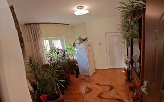 Casa cu personalitate in Calomfirescu – spatiu, liniste si teren gener - Poză 19