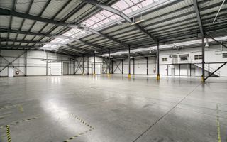 Hala industriala de vanzare Arad  1857 mp, Pret Nou! - Poză 2