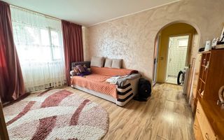 De vânzare Apartament 2 camere – Târgu Ocna - Poză 1