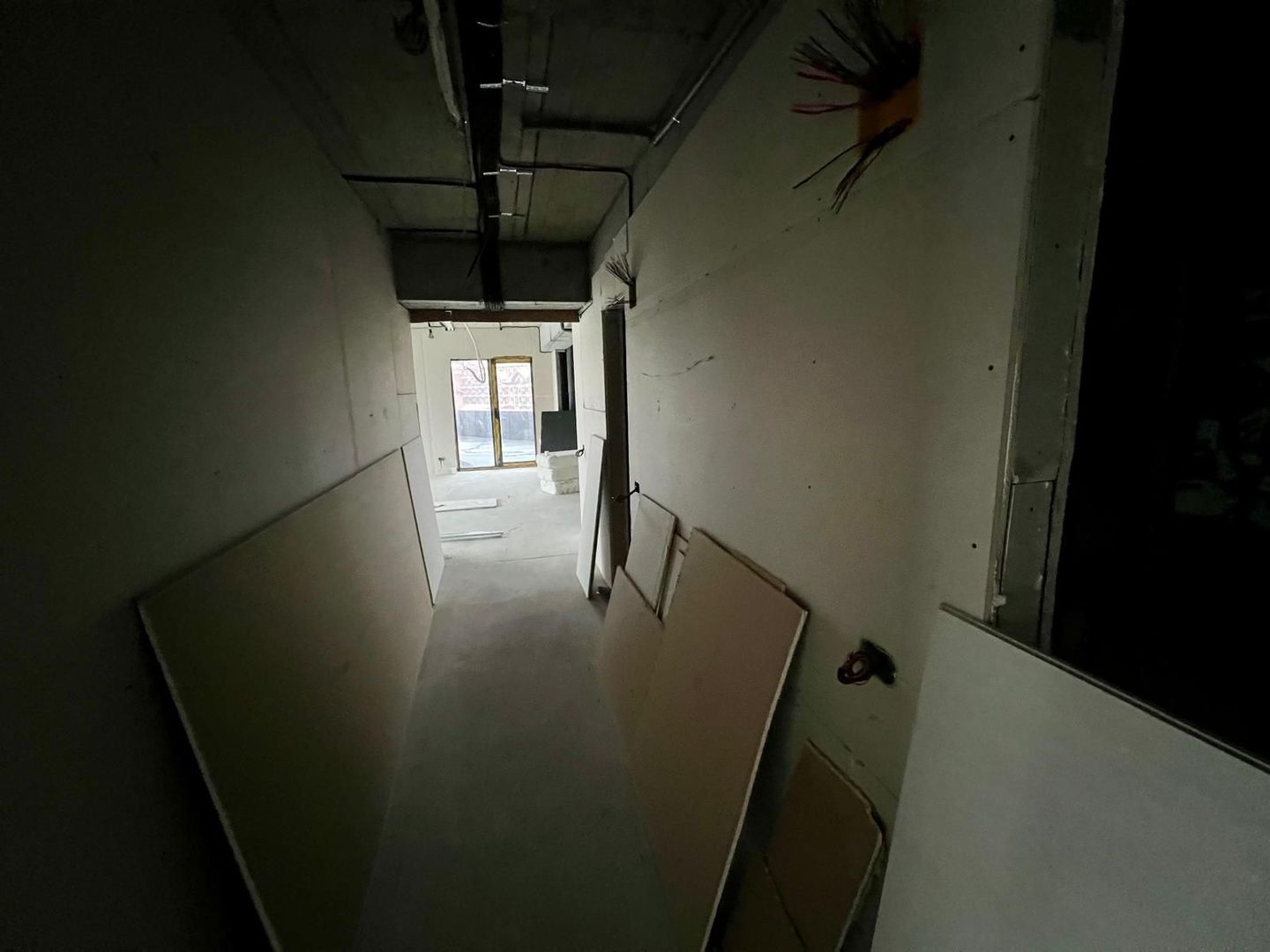 Apartament 3 camere in zona de Nord - Poză 3
