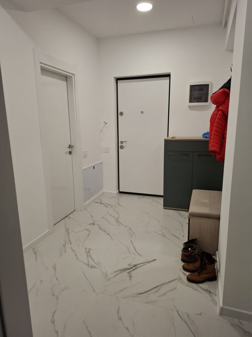 Prima Inchiriere 2 camere Complex Novum Gorjului - Poză 10