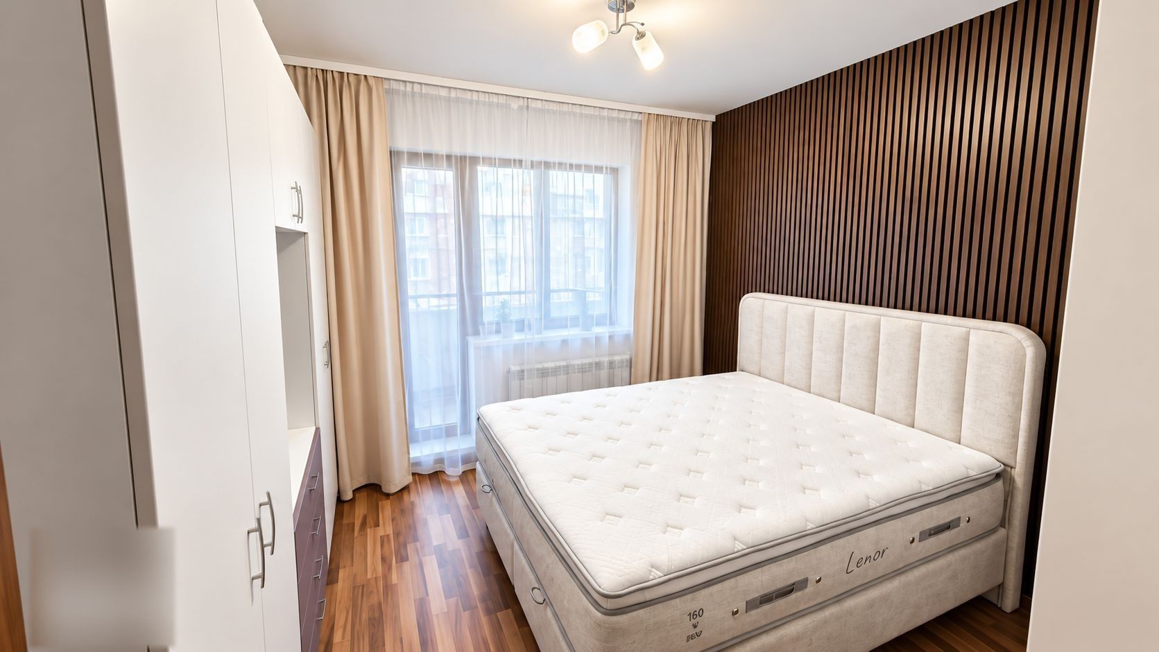 Vanzare Apartament 2 camere 55,64 mp, parcare inclusă, mobilat, 2 balcoane - Poză 2