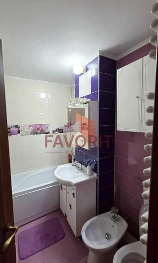 3 camere | centrala proprie | mobilat si utilat | zona excelenta| - Poză 12