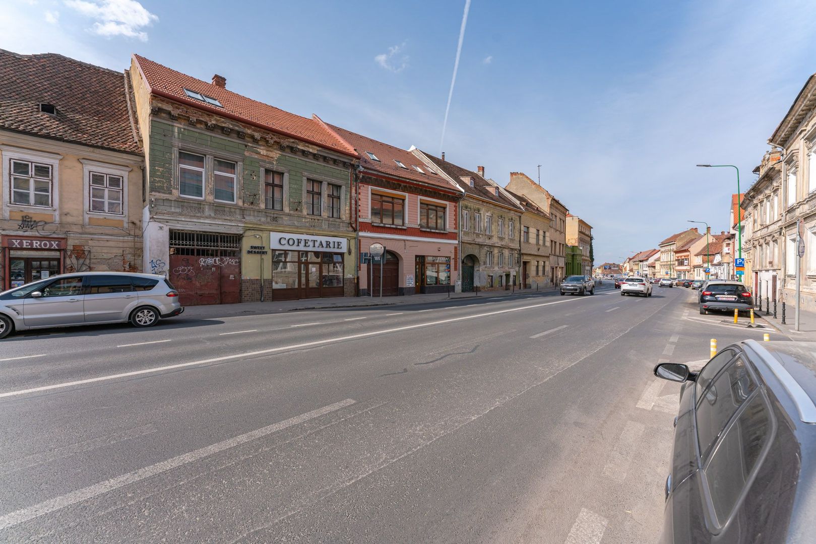 Clădire de vânzare în Brașovul Vechi | 16 camere | Potențial de dezvoltare - Poză 1