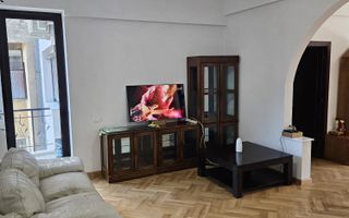 Apartament cochet, ultra-spatios, patru camere, Calea Mosilor - Poză 1