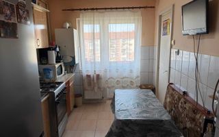 BRASADAS vinde ap 2 cam 58mp Carpați 2 etaj 4/4. - Poză 2