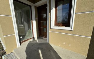 Casa Individuala in Mosnita. La asfalt. Cu Carport - Poză 4