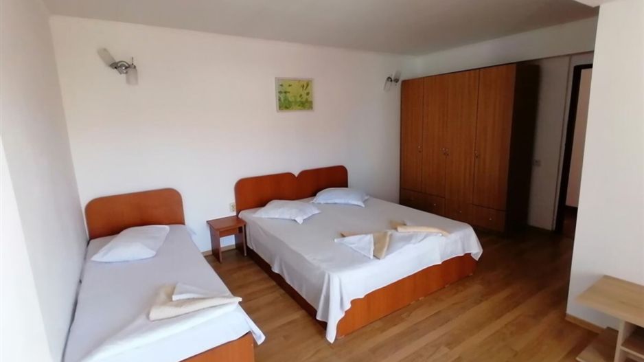 Pensiune de vanzare/Eforie Nord/la 10 minute de plajă – 17 camere - Poză 5