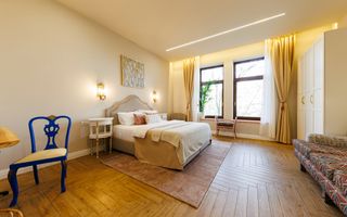 Apartament premium în cladire istorică - Poză 3
