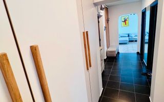 Închiriez apartament 2 camere, Unirii, centrală, 1 min metrou M1/M2 - Poză 7