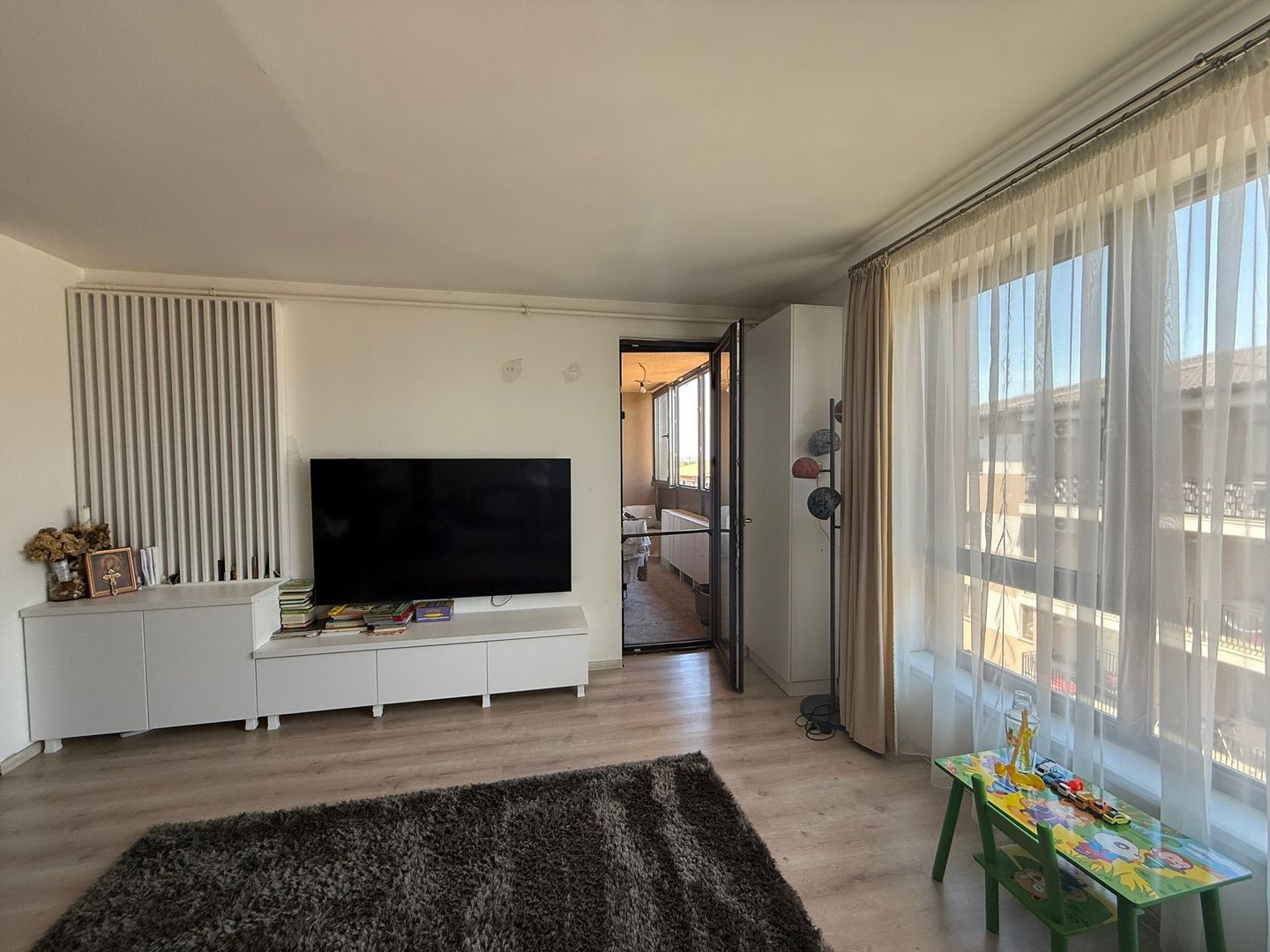 Giroc-Eso | 2 Camere | Lift | Loc de parcare | Mobilat si utilat - Poză 4