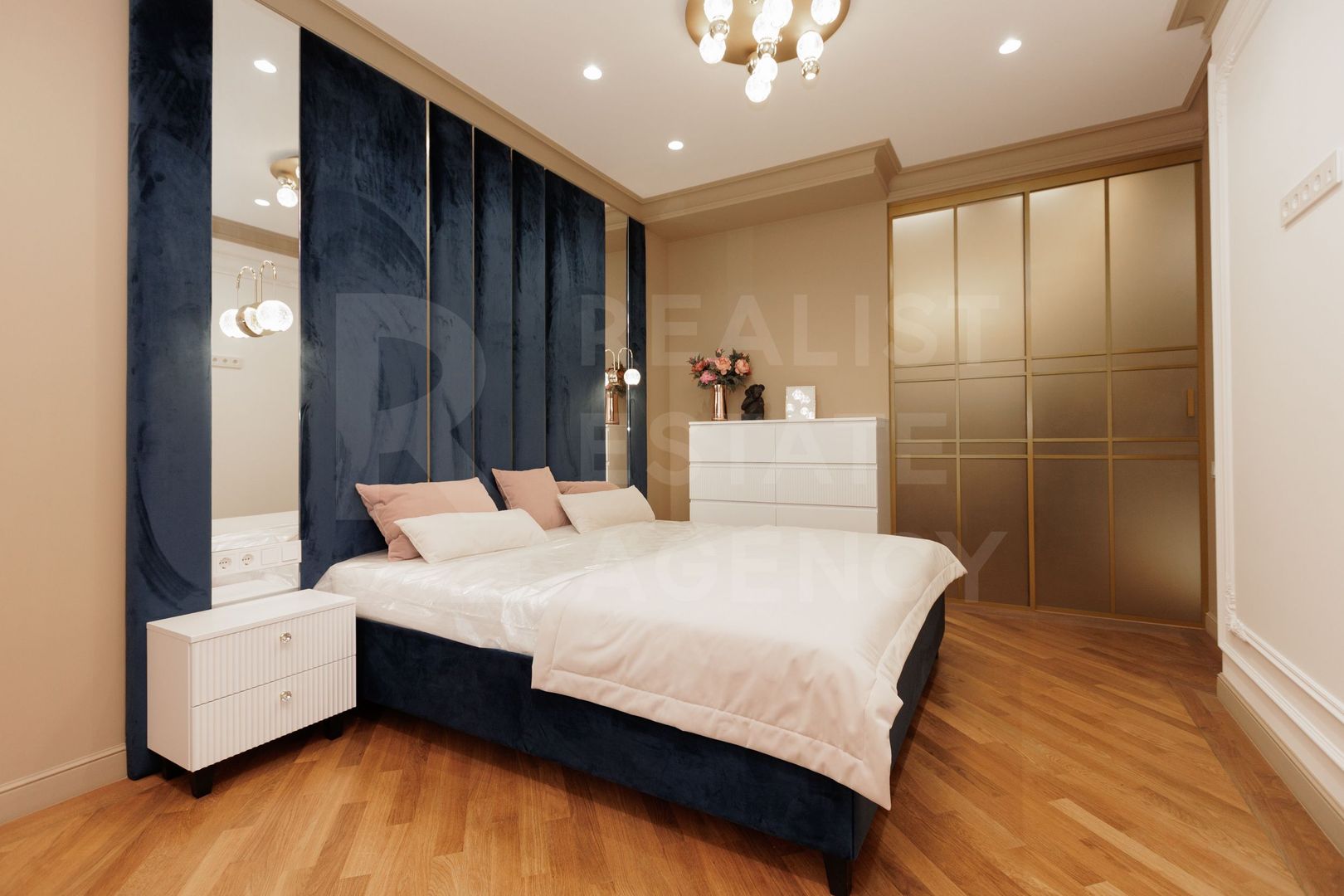 Chirie, apartament, 3 camere, str. Bulgară, sectorul Centru - Poză 13