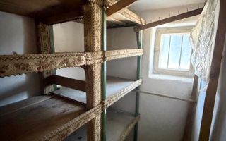 TRADITIE SI FARMEC TRANSILVANEAN-casa tradițională secuiască /COVASNA - Poză 10