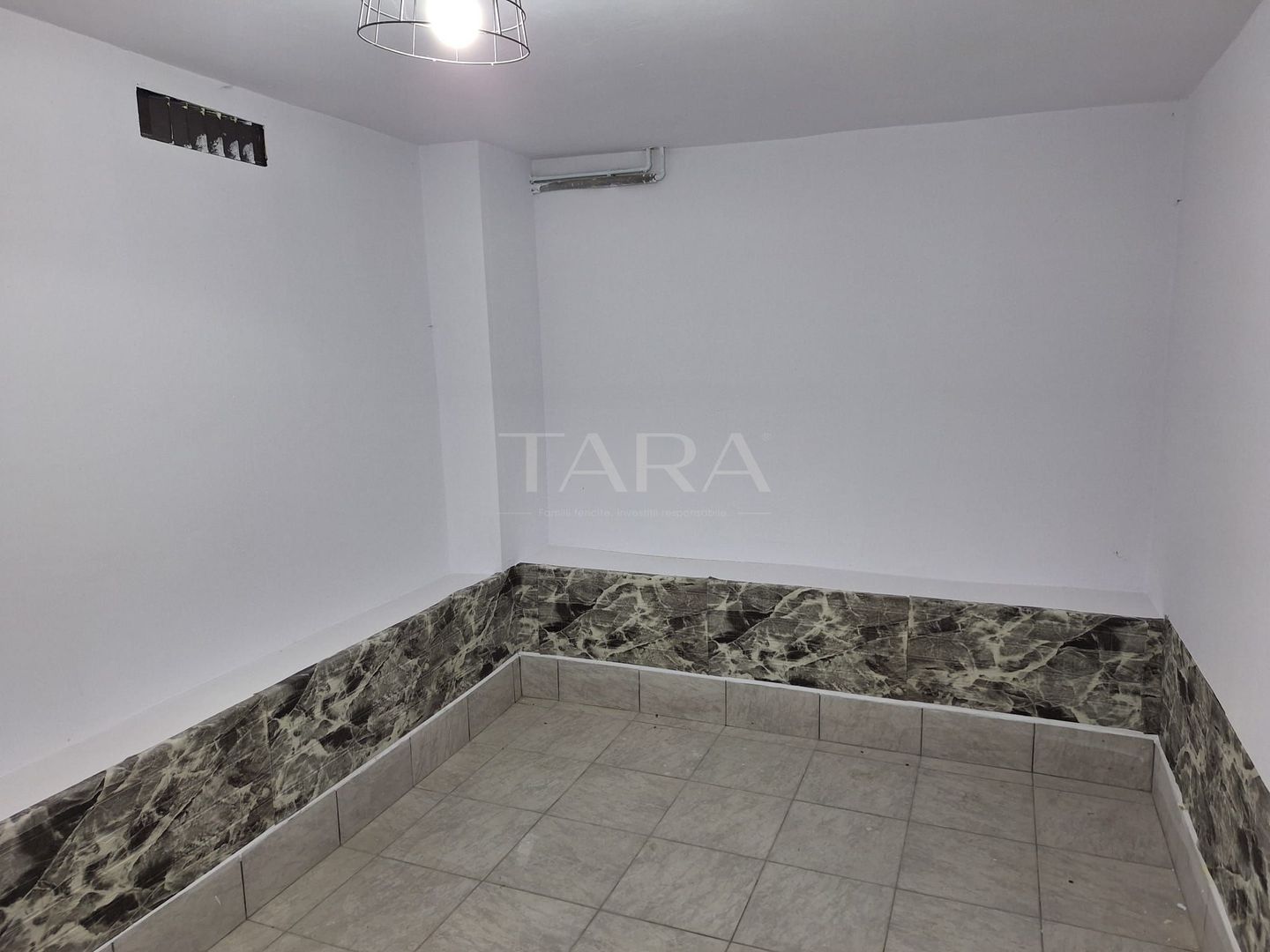 Casa de vanzare cu 6 camere in cartierul Andrei Muresanu - Poză 9