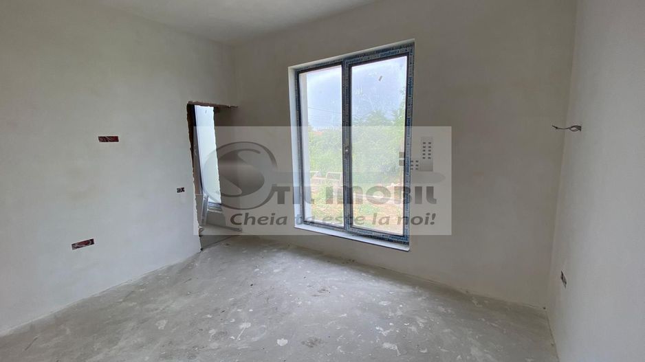 Casă individuală Visani – 107 mp utili, 400 mp teren - 180.000 euro - Poză 12