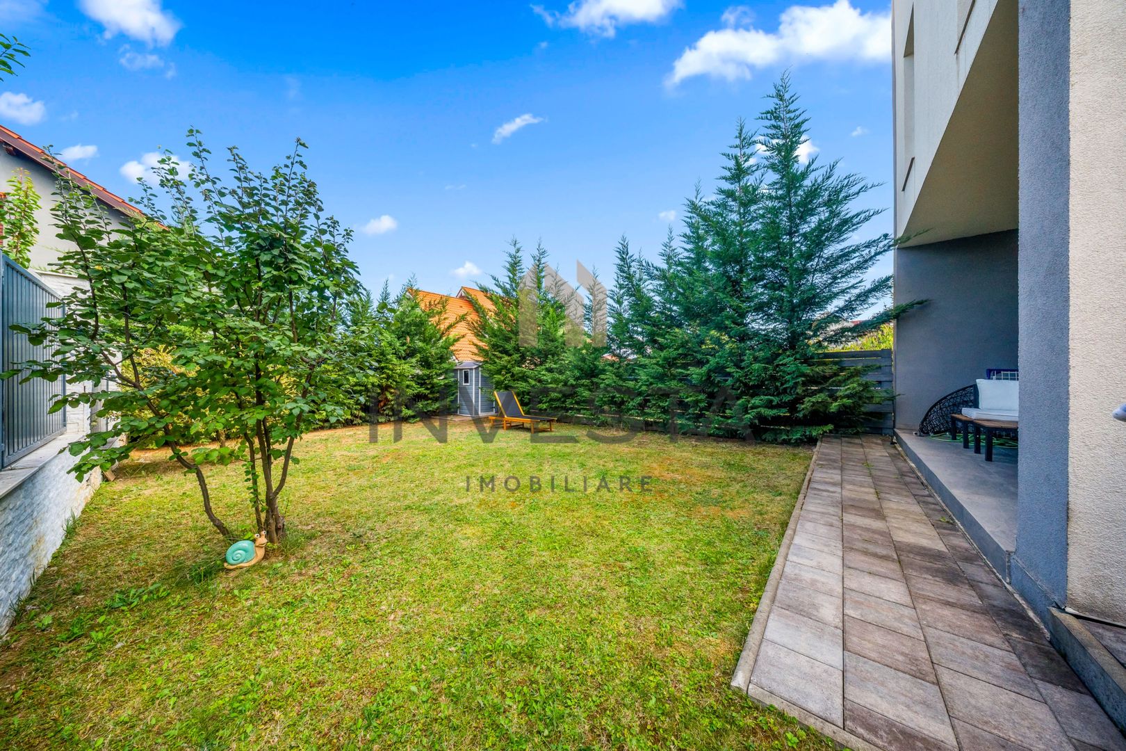 Duplex premium 136 mp utili cu gradina proprie si 2 parcari in Europa - Poză 12
