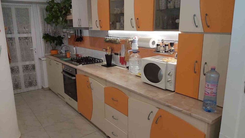 Vilă, 5 camere, 142 mp, teren 1 000 mp,  Paleu. 160 000 E. Comision 0 - Poză 3