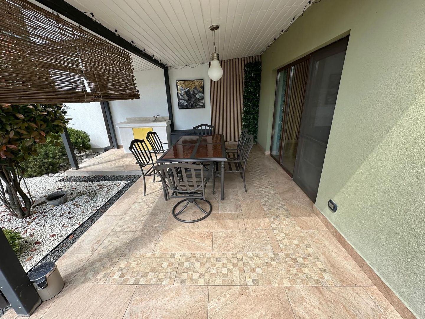O casa cu personalitate - Poză 8