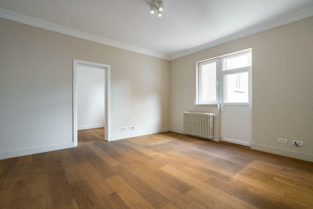 Apartament 5 Camera cu intrare proprie și curte, ideal pentru birou - Poză 7