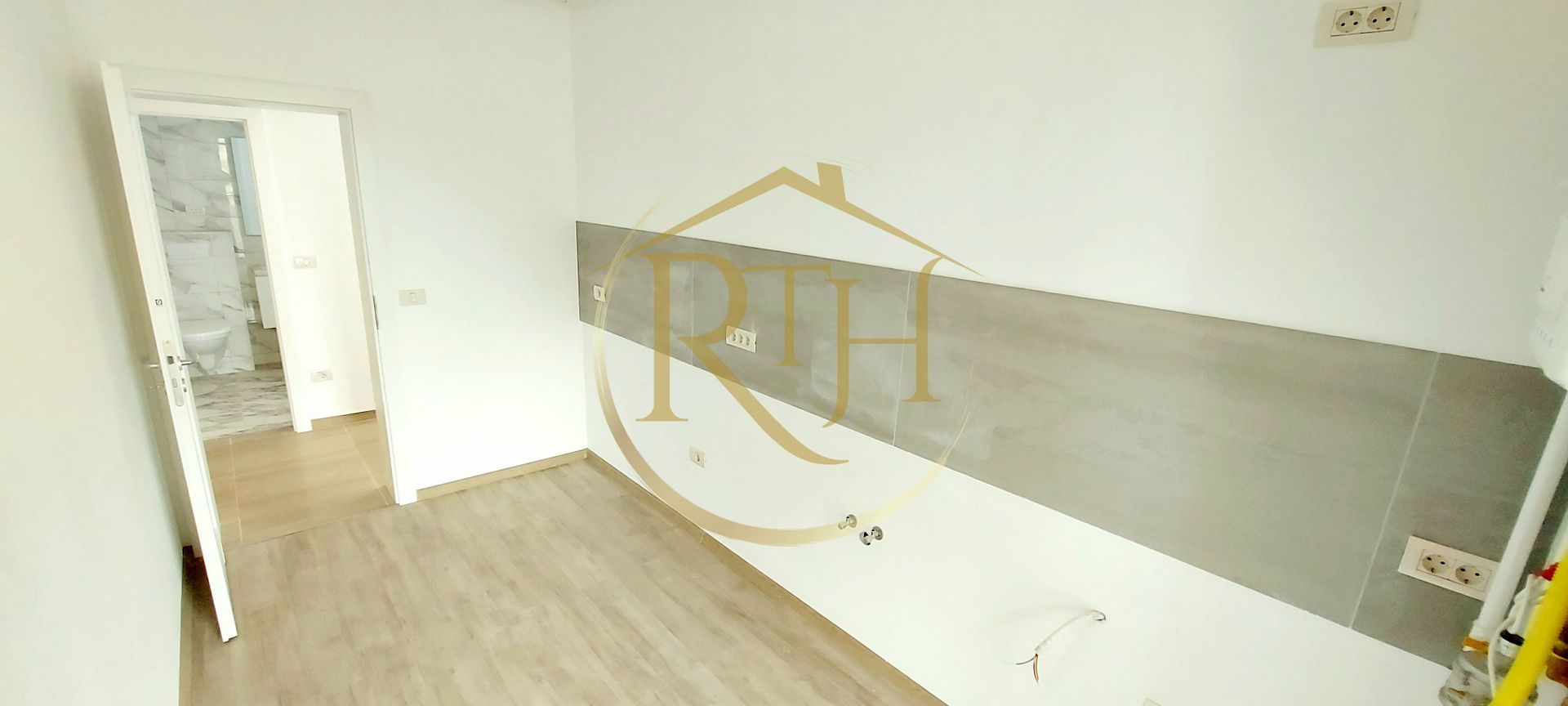 Oferim spre vanzare, apartament cu 2 camere, decomandate, Giroc - Poză 10