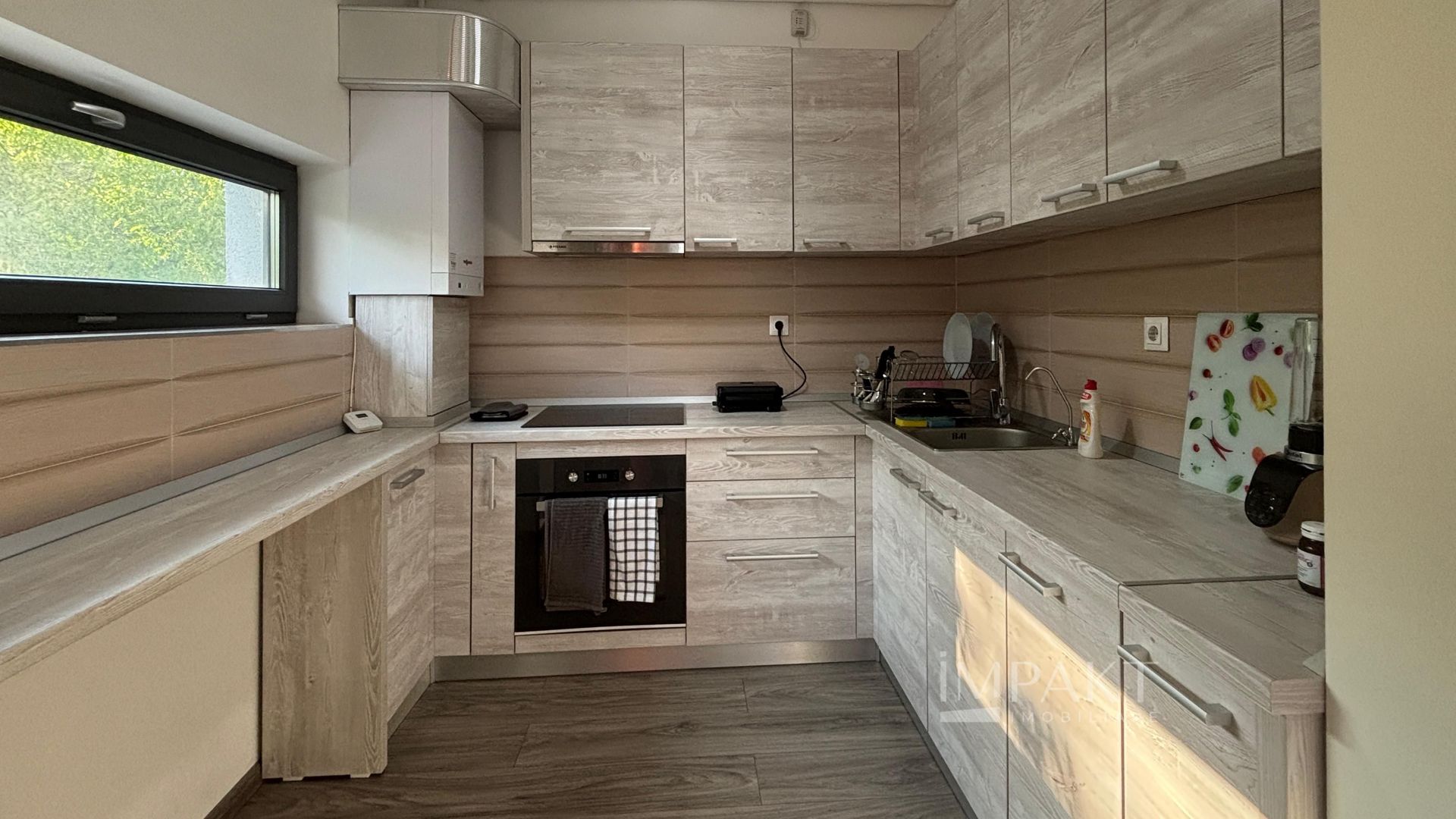 Apartament modern cu parcare, de închiriat! - Poză 5