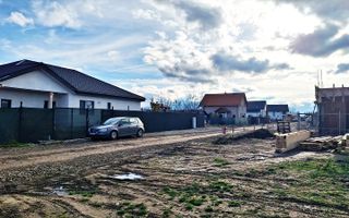 Vând teren comuna Cristian jud Brașov 714 metri patrați preț 78.000 E - Poză 11