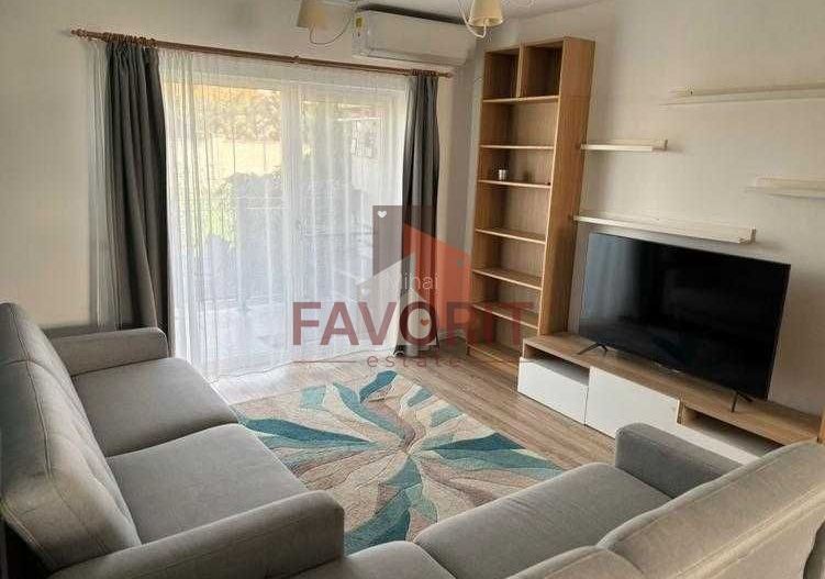 Curte proprie. Zona linistita . Mobilat si utilat - Poză 2