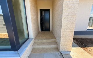 Casa individuala / 3 Camere / 2 Bai / Dressing - Poză 2