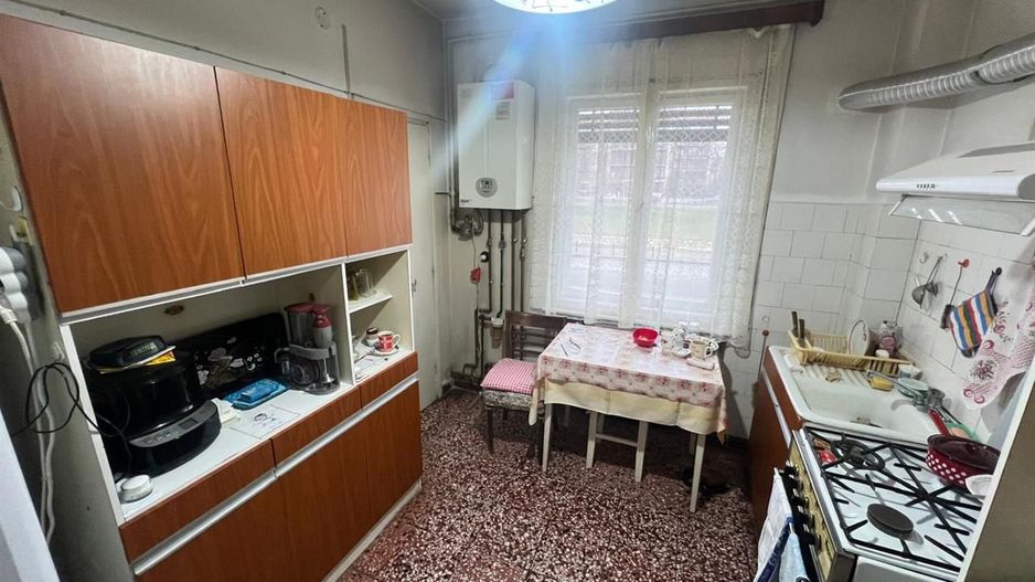 Ap 3 camere zona Baile Neptun - ISHO parter inalt COMISION 0 - Poză 24