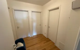 Birouri, cladire noua, zona centrala - Poză 12