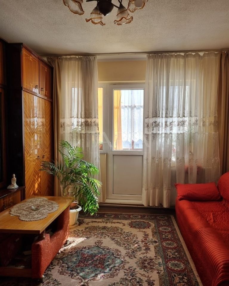 Apartament cu 4 camere, zonă verde, aproape de pădure. - Poză 5