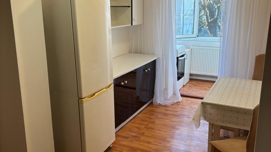 Complexul Studentesc | 2 camere | Decomandat | Centrala Proprie - Poză 6