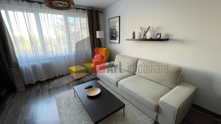 APARTAMENT 2 CAMERE -SALA PALATULUI - Poză 4