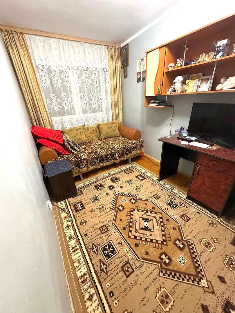 350 Euro-Inchiriere apartament 3 camere Micro 38 - Poză 3