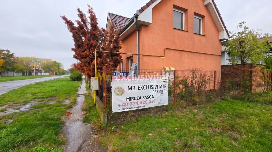 De Vânzare Casă P+M str Vulturului SM - Poză 2