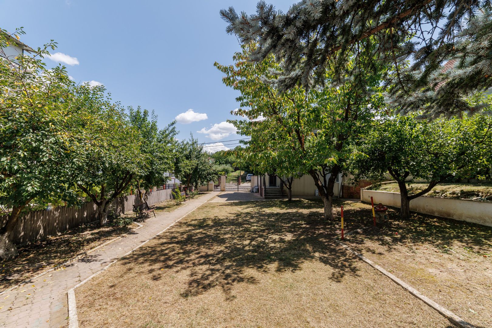 Proprietate multifunctionala | Doua cladiri | 581 mp | Pitesti - Poză 31