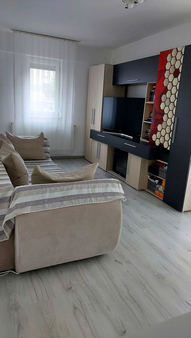 Parter cu Curte 80 mp și Parcare Gratuită - Poză 5