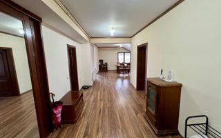 Apartament|4 camere | zona Calea Dumbravii | Lift | Parcare subterana - Poză 3