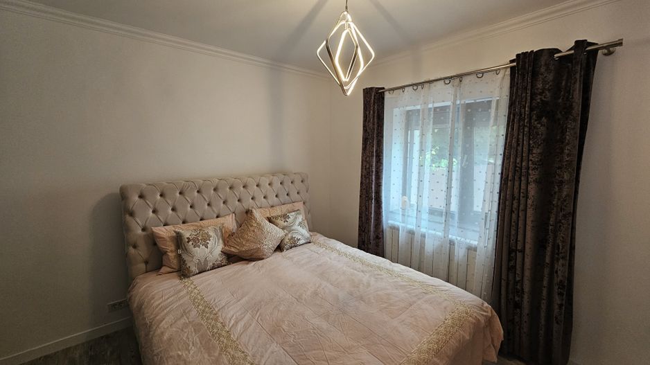 NOU -Casa la cheie sos Chitilei / blvd Laminorului - Poză 11