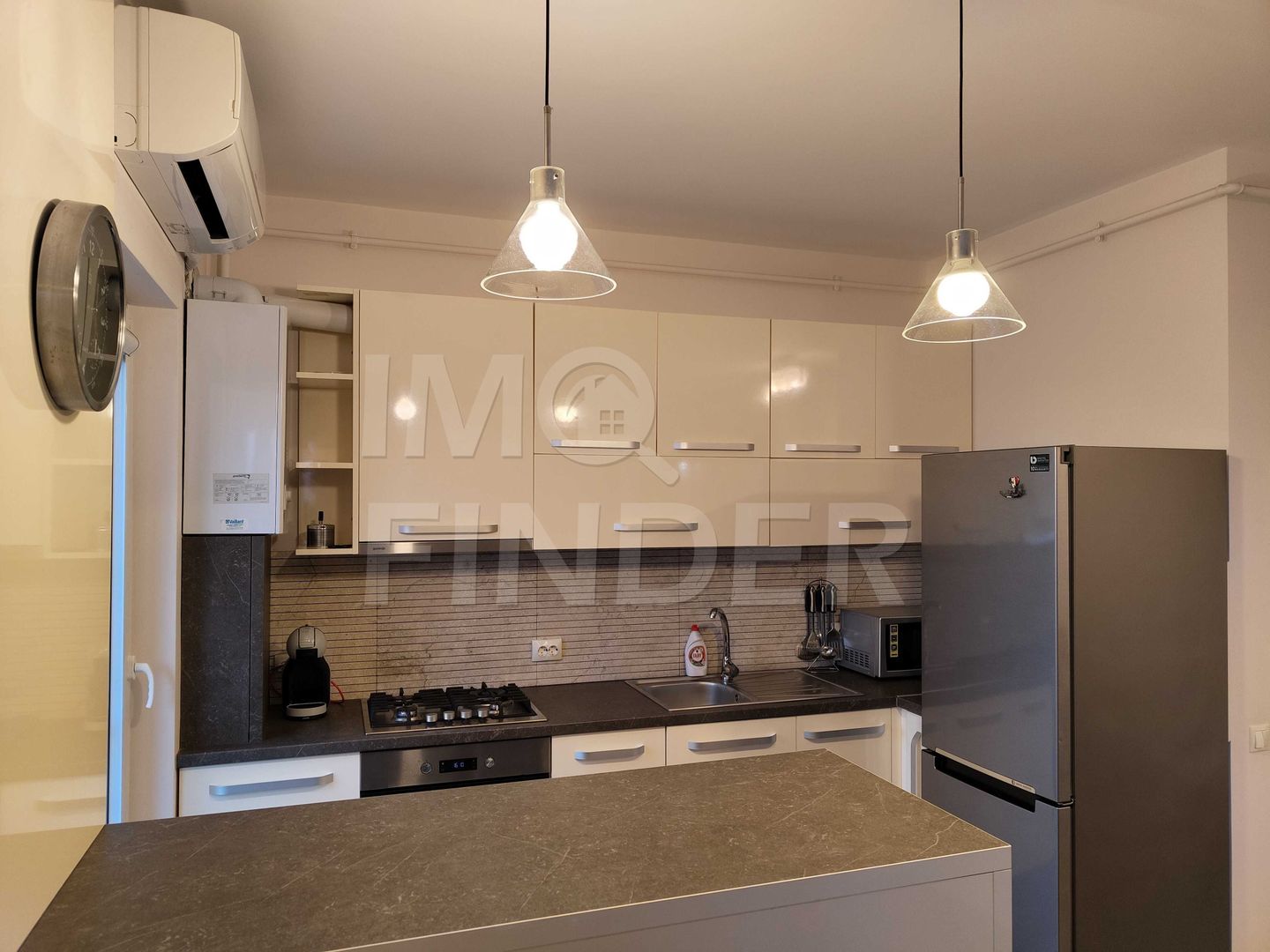 Prima Inchiriere  2 camere cu Parcare Subterana Zona Iulius Mall - Poză 2