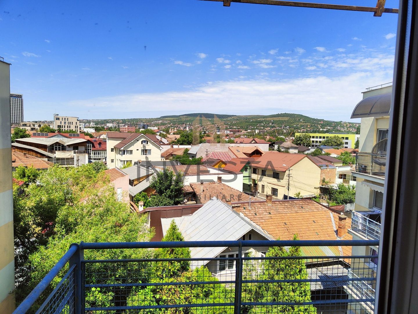 Apartament 2 camere cu balcon, ideal de investitie, zona Marasti! - Poză 1