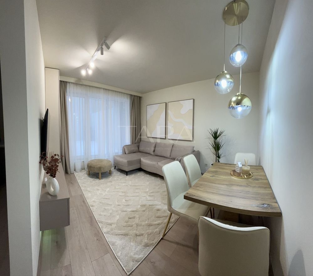 Apartament mobilat, terasă generoasă și parcare, disponibil imediat! - Poză 2