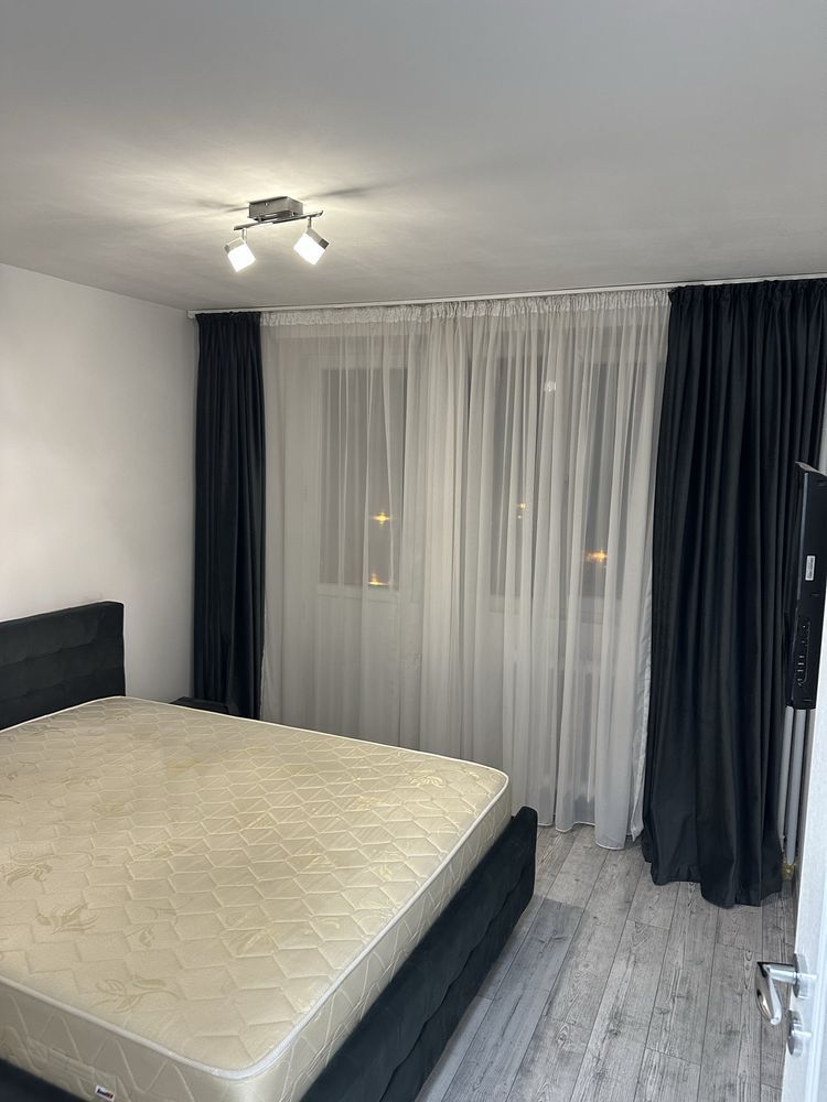 3 camere de inchiriat | decomandat | Metrou Râul Doamnei - Poză 7